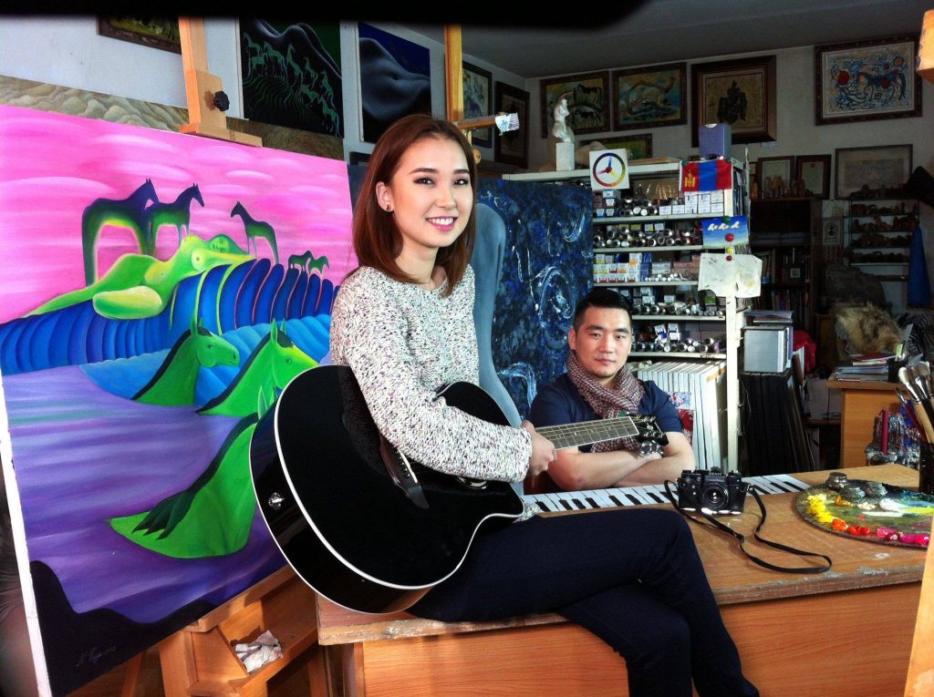 “Бид4” хамтлагийн “Шүтээн” дууны клип үзэгчдэд хүрэх нь